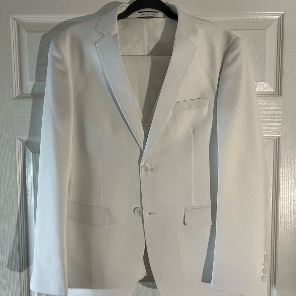 White slim tailored 3 piece White suit